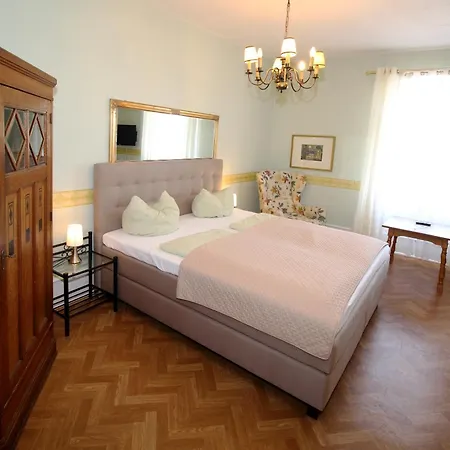 Hotel Historisches Zum Schwan