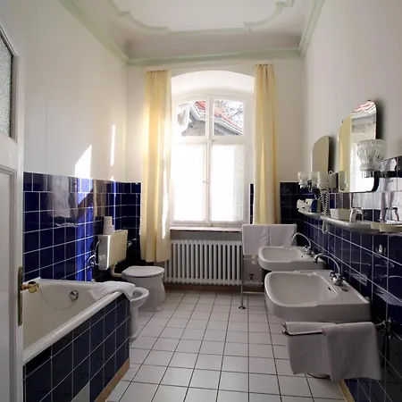 Historisches Zum Schwan 3*