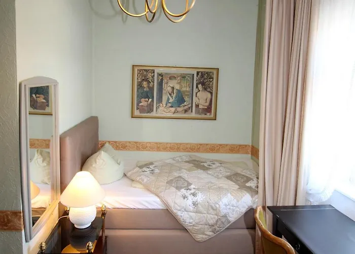 Hotel Historisches Zum Schwan